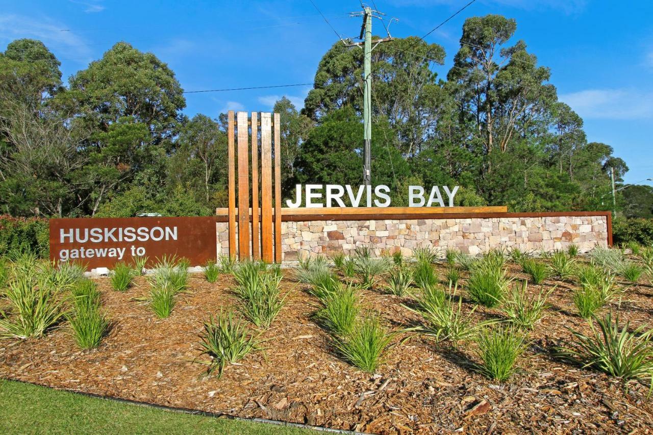Huskisson Holiday Motel Cabins Jervis Bay Exterior photo